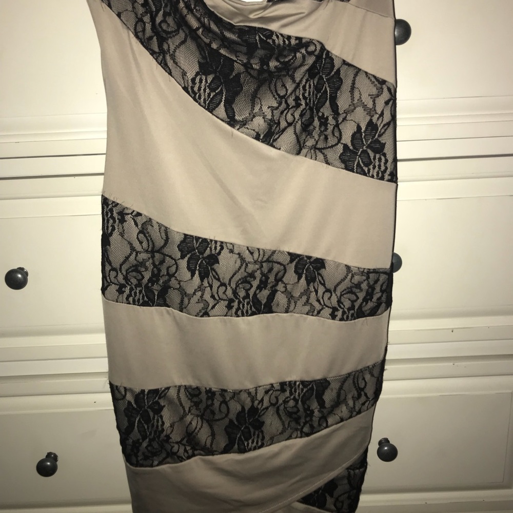 Tan/black floral Stripe Strapless dress !